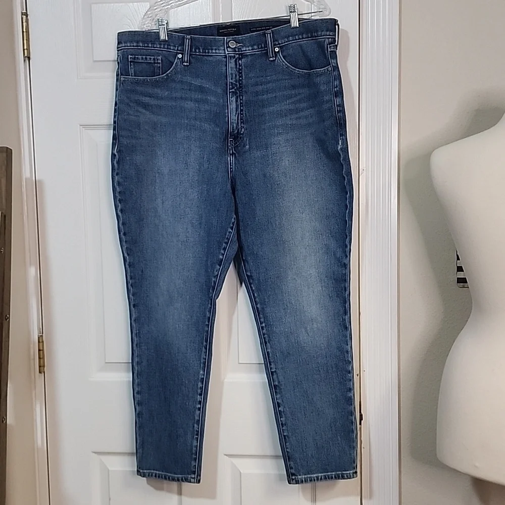 Banana Republic  Ultra high rise slim fit premium jeans - Picture 3 of 8